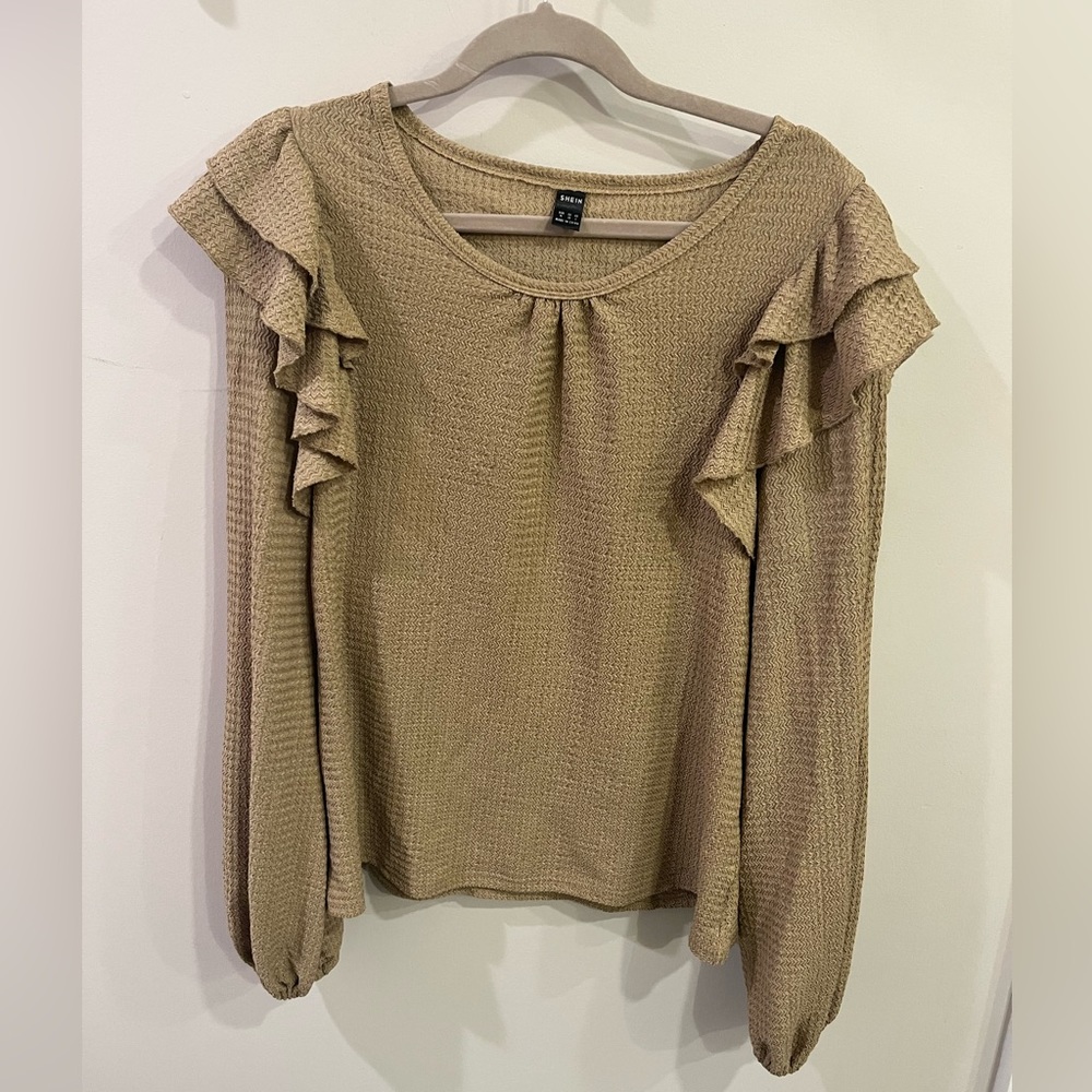 Bell Sleeve‎ Top